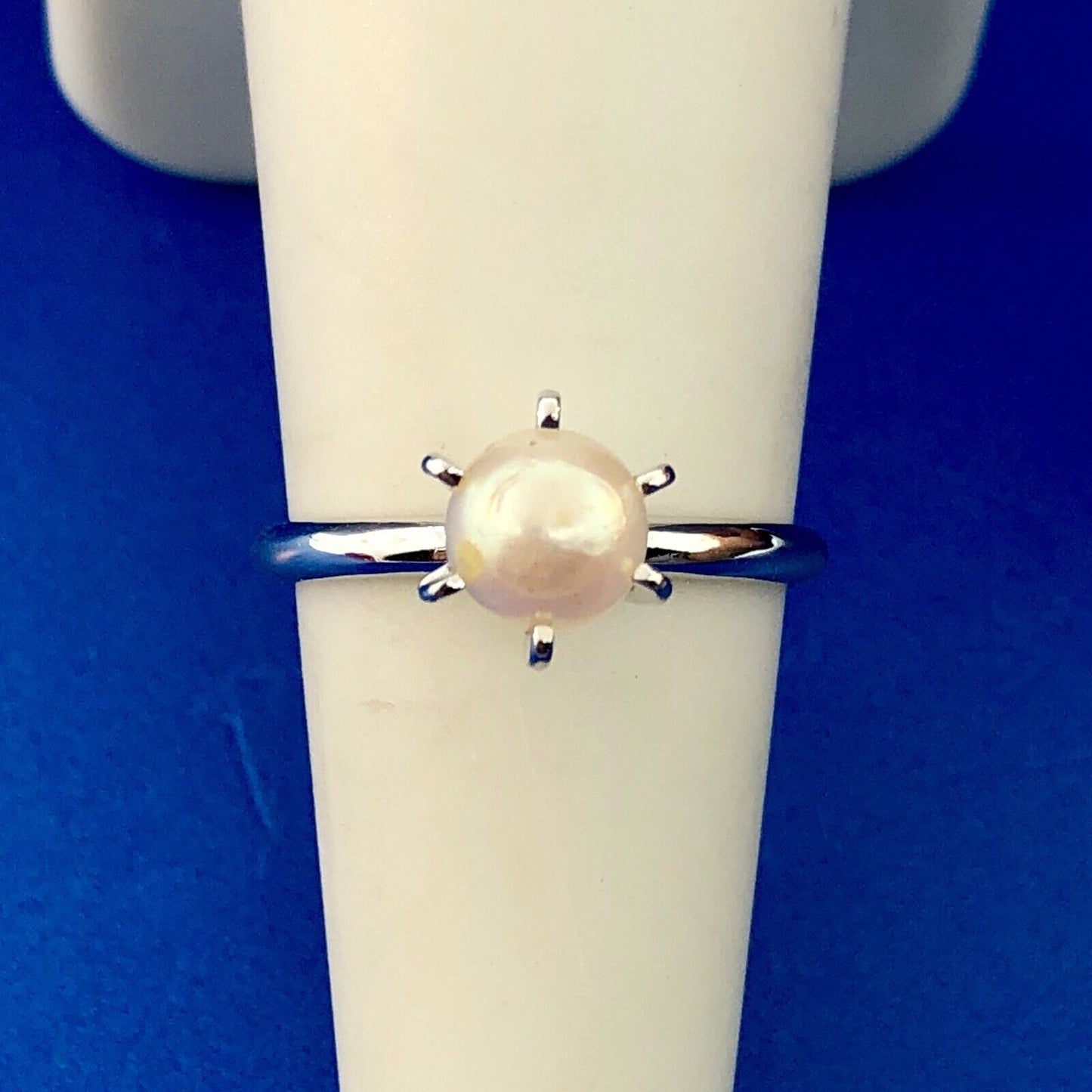 Designer 14K White Gold 6 mm Pearl Solitaire June Bridal Sweetheart Ring