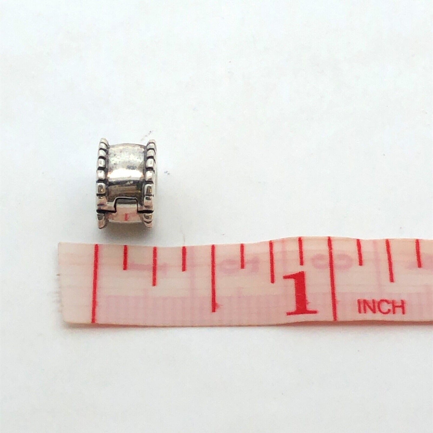 Authentic PANDORA 925 Sterling Silver Beveled Edge Clip 790267 Spacer Clip Charm