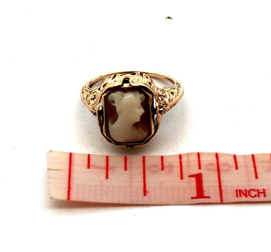 Vintage 1938 14K Yellow Gold Art Deco Rectangle Cameo Scroll Engraved Ring