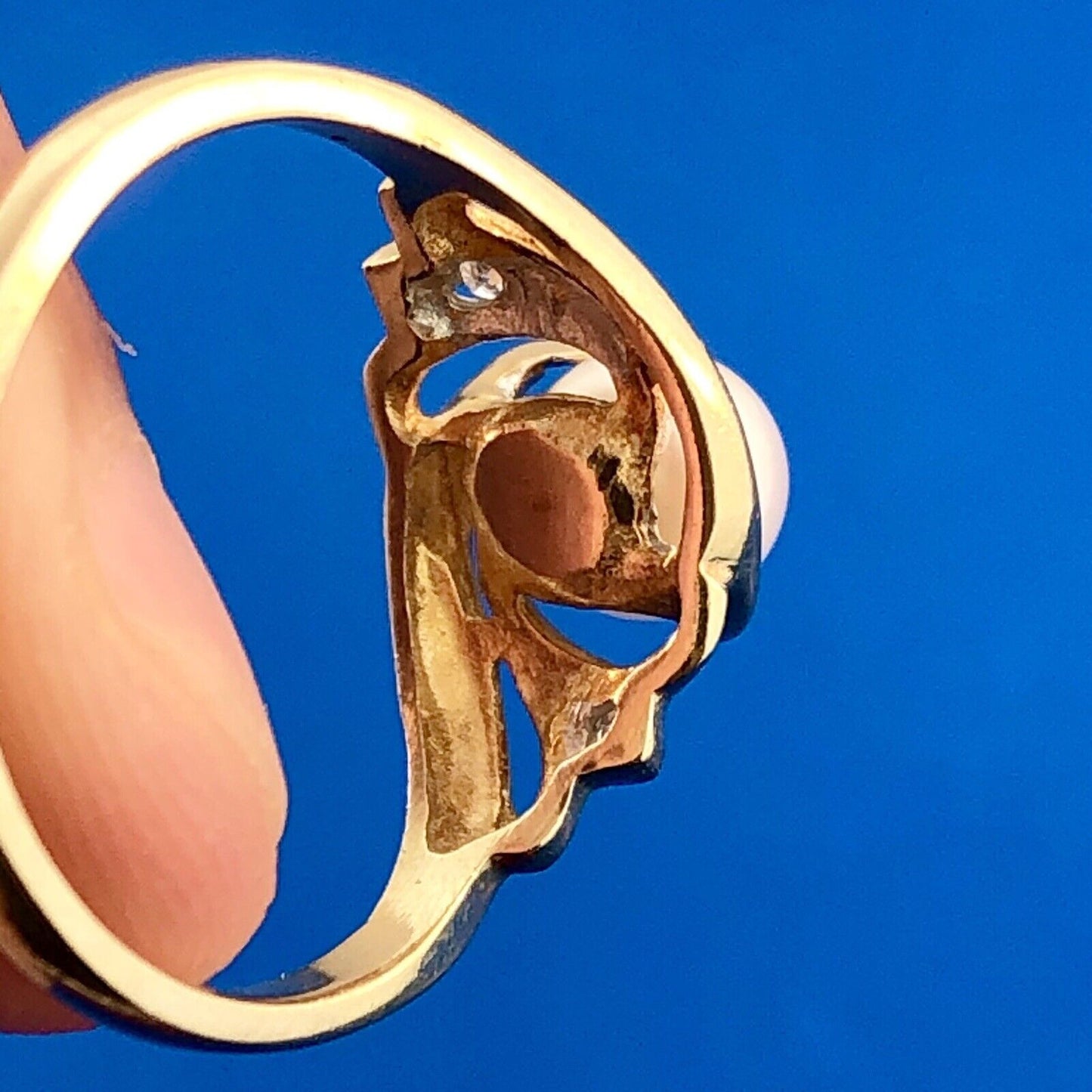 Vintage 10K Yellow White Gold Classic Pearl Diamond Freeform Swirl Cocktail Ring