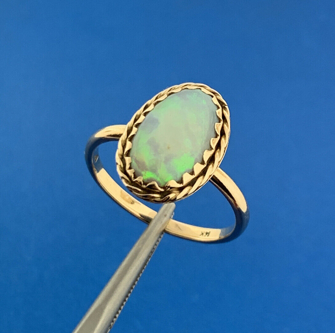 Vintage 14K Yellow Gold Oval Opal Cabochon Solitaire October Anniversary Ring