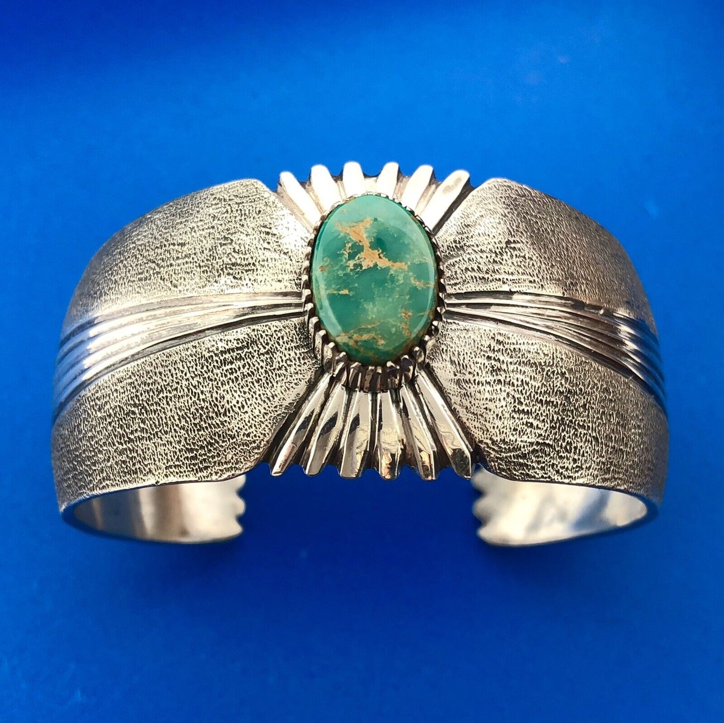 Vintage Native American 925 Sterling Silver Turquoise Statement Cuff Bracelet