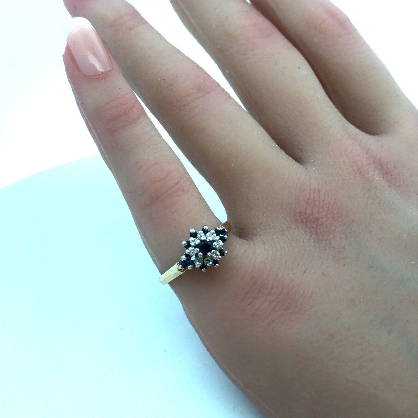 Vintage 14K Yellow White Gold Sapphire Diamond Star Flower Cluster Cocktail Ring