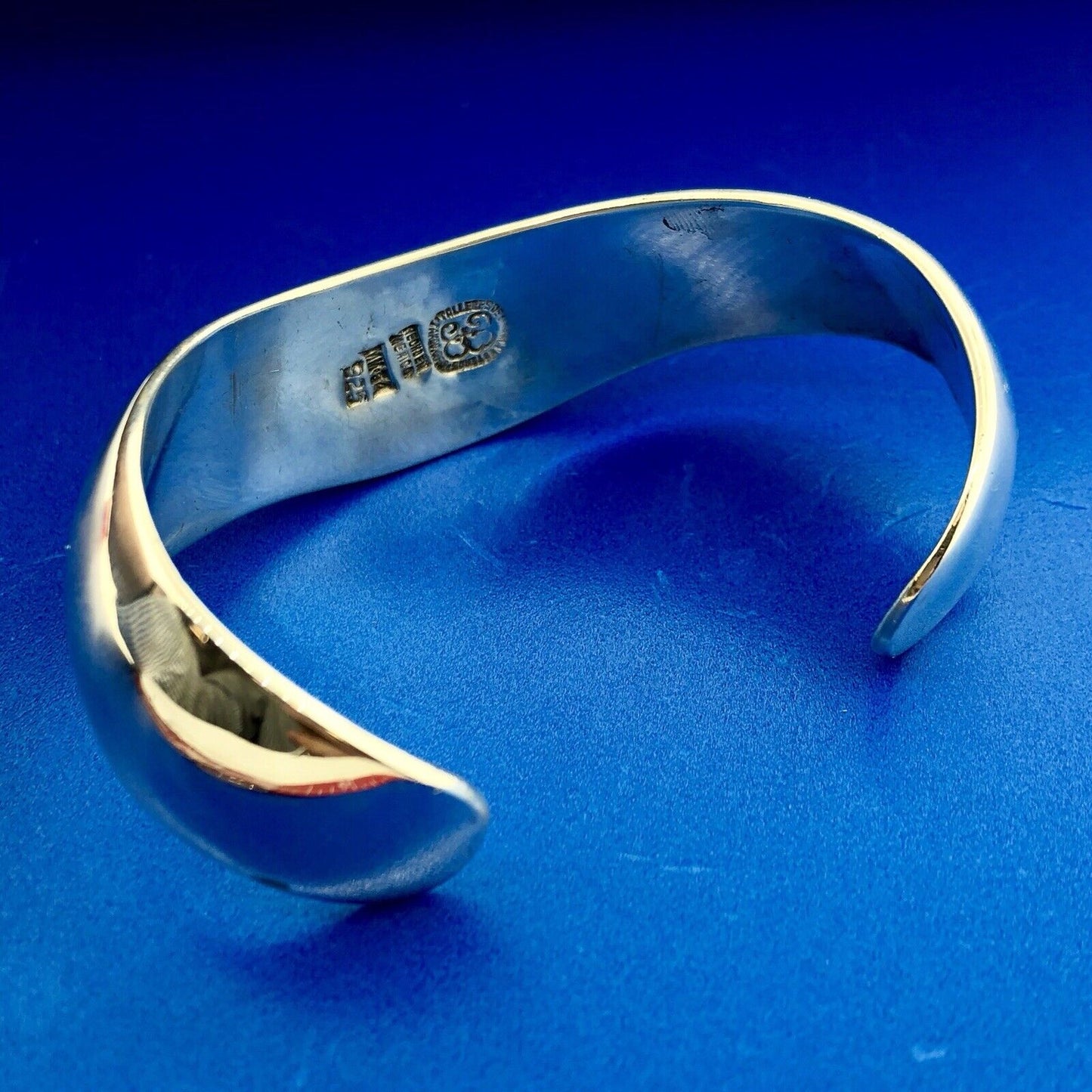 Taxco Los Ballesteros 925 Sterling Silver Modernist Polished Wave Cuff Bracelet
