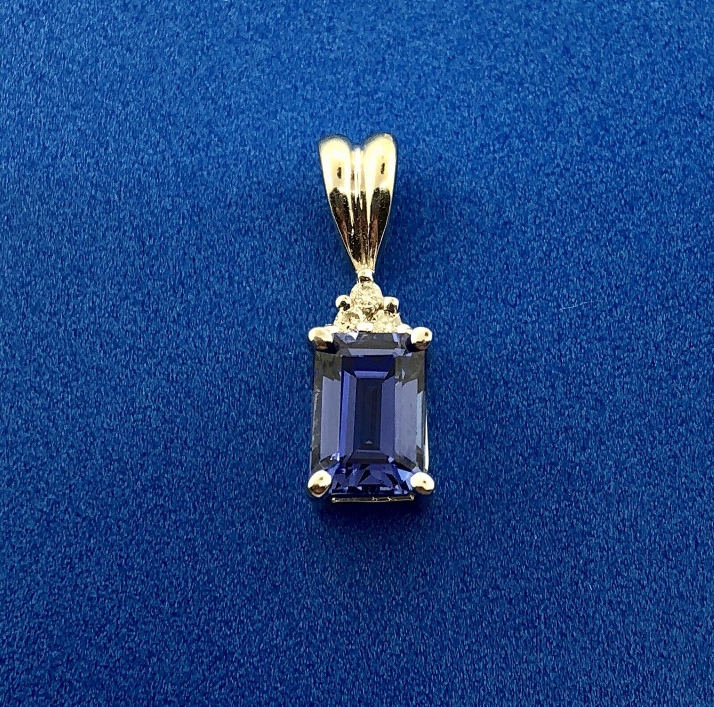 Designer 14K White Gold Sapphire Diamond September Sweetheart Occasion Pendant