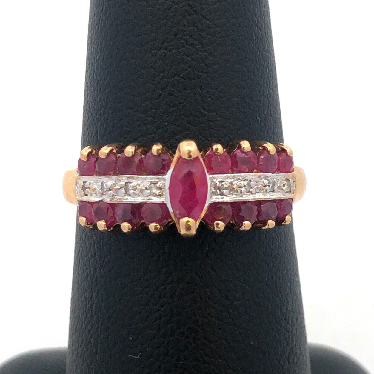 Vintage 10K Yellow Gold Ruby Diamond Engagement Anniversary Cocktail Ring