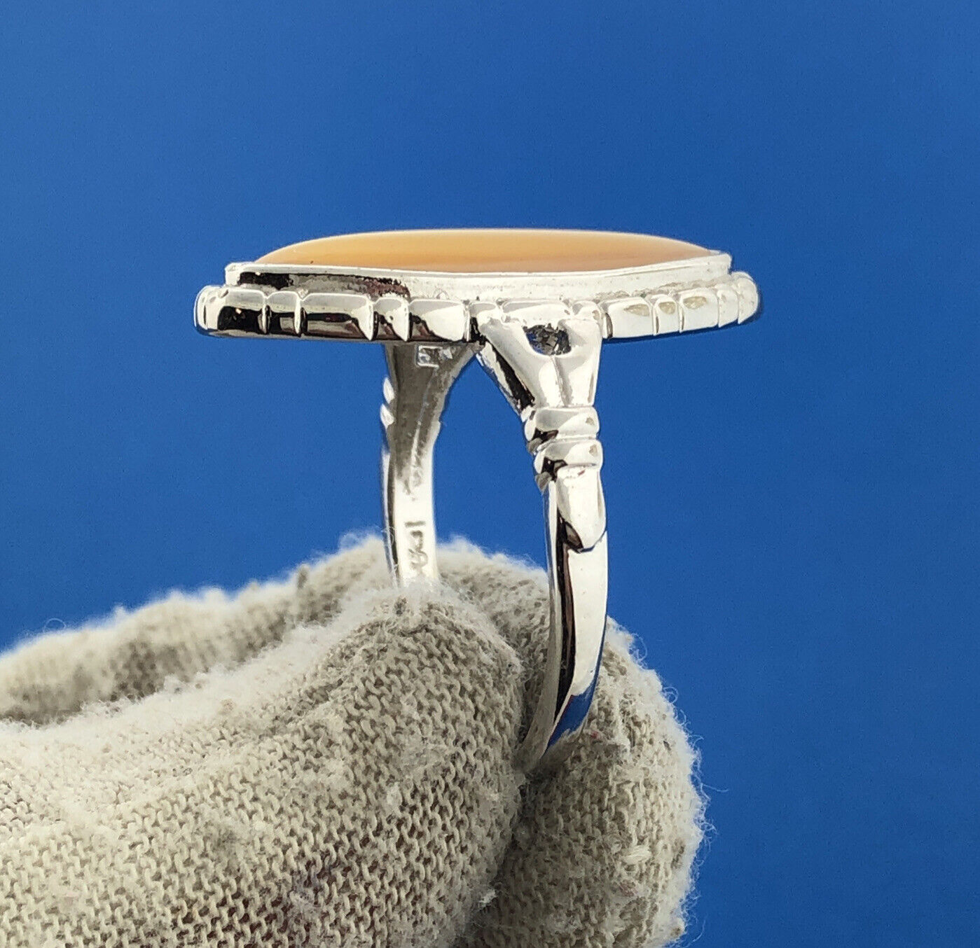 Designer Sterling Silver 925 Yellow Mother Of Pearl Statement Cocktail Ring