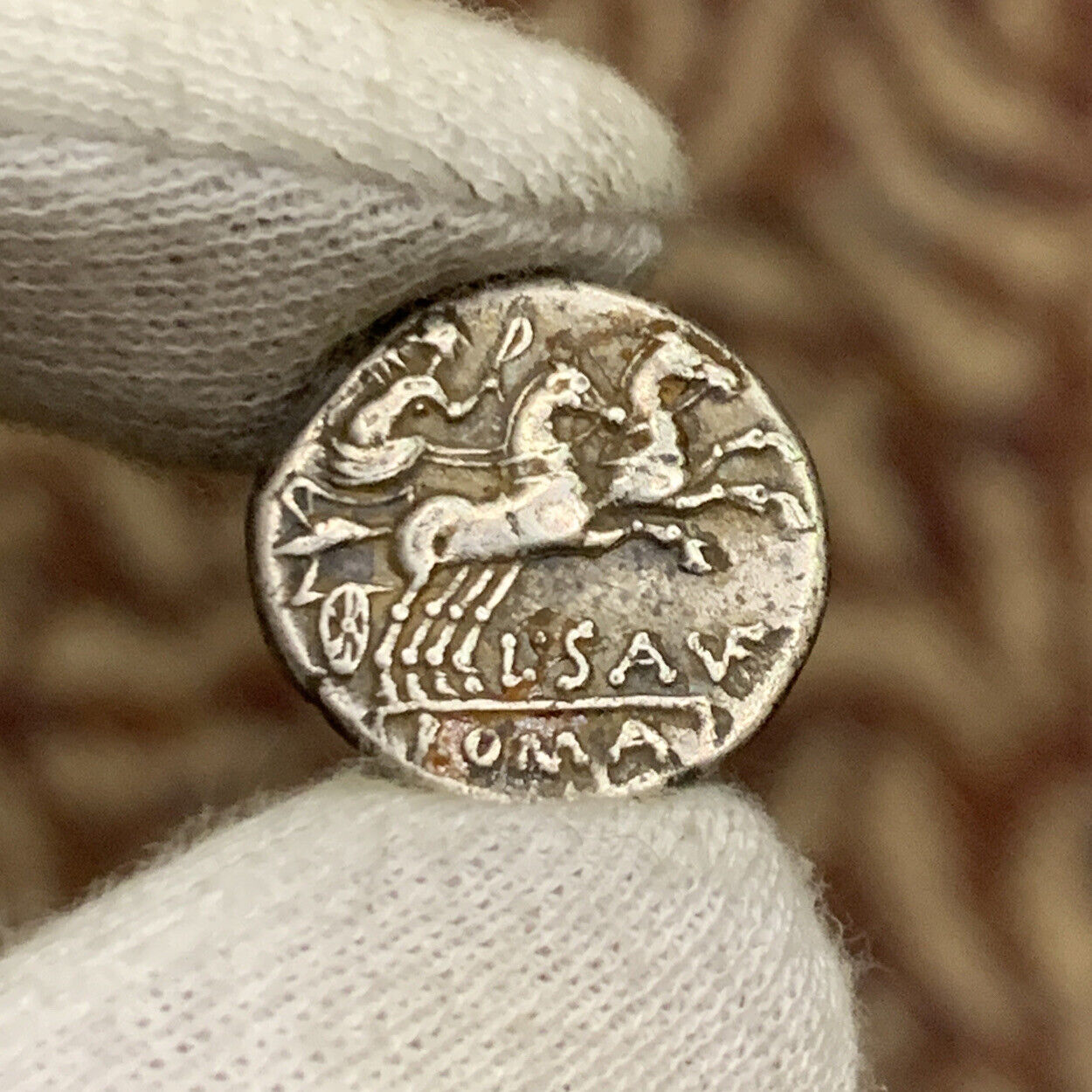 152 BC Roman Republic Lucius Saufeius AR Denarius