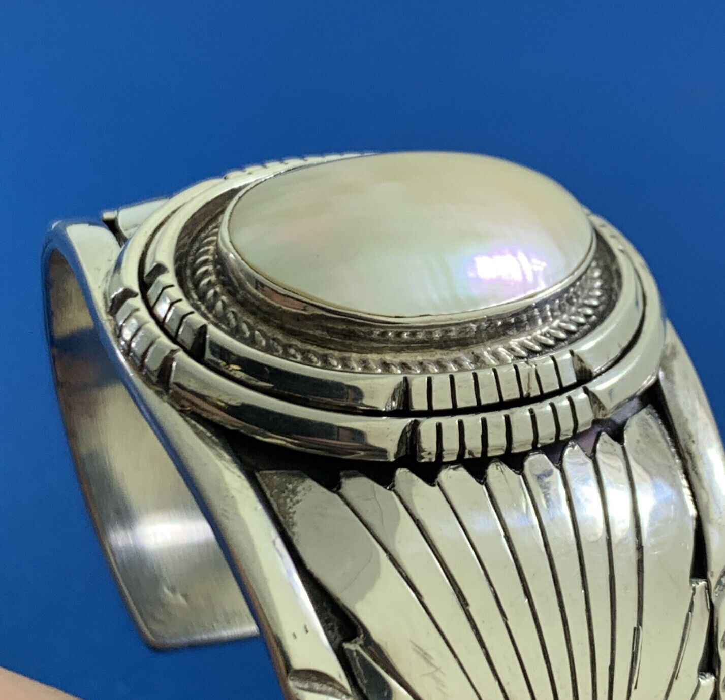 L James 925 Sterling Silver Native American Navajo Mother Of Pearl Cuff Bracelet