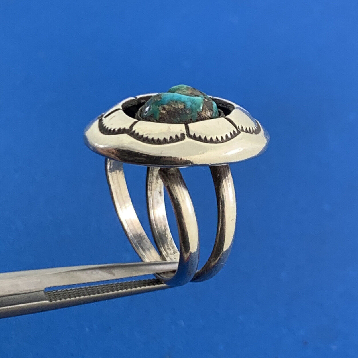 Mary Morgan Navajo 925 Sterling Silver Native American Turquoise Round Ring