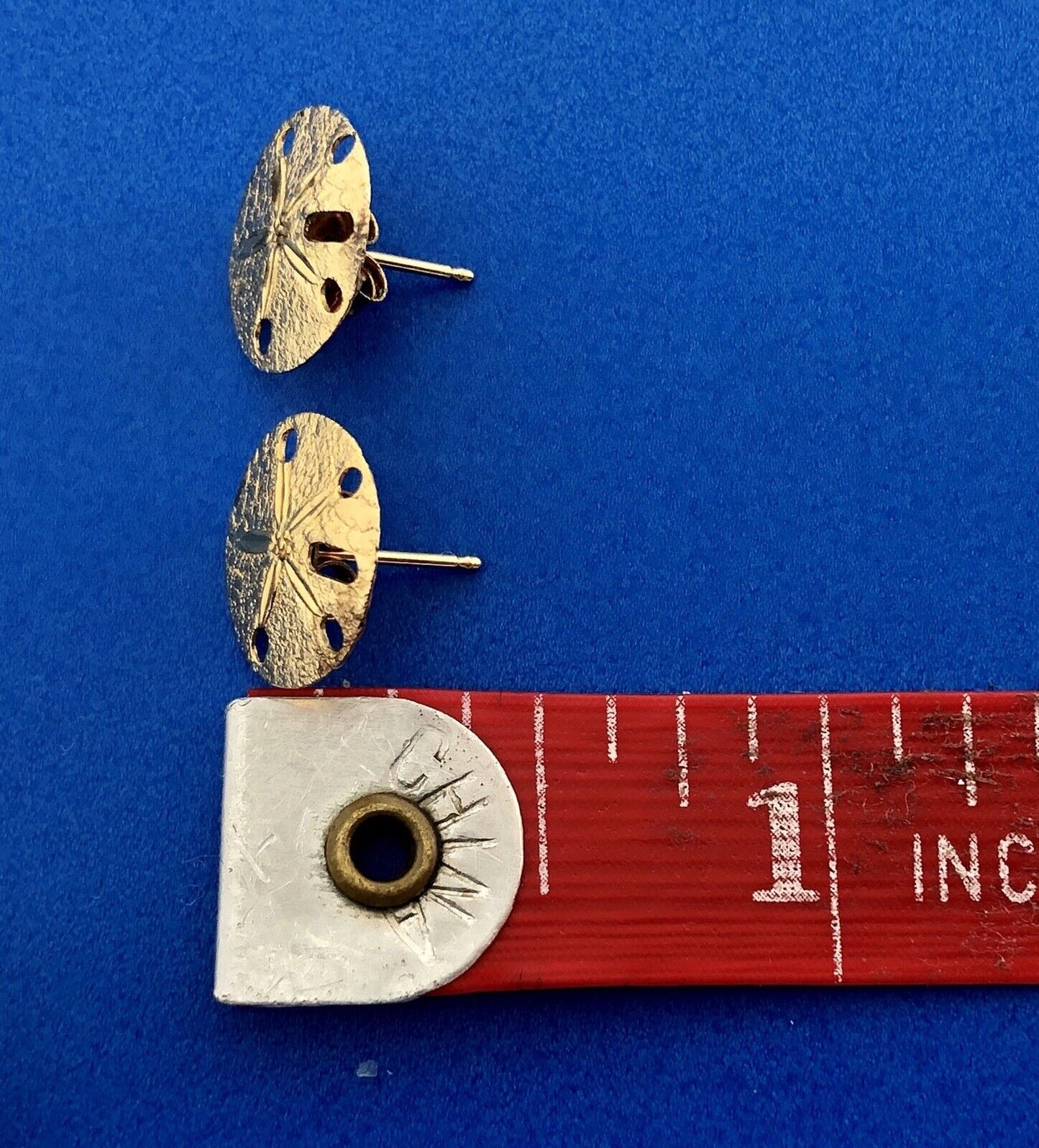 Sterling Silver Vermeil 925 Sand Dollar Sea Ocean Paradise Stud Earrings