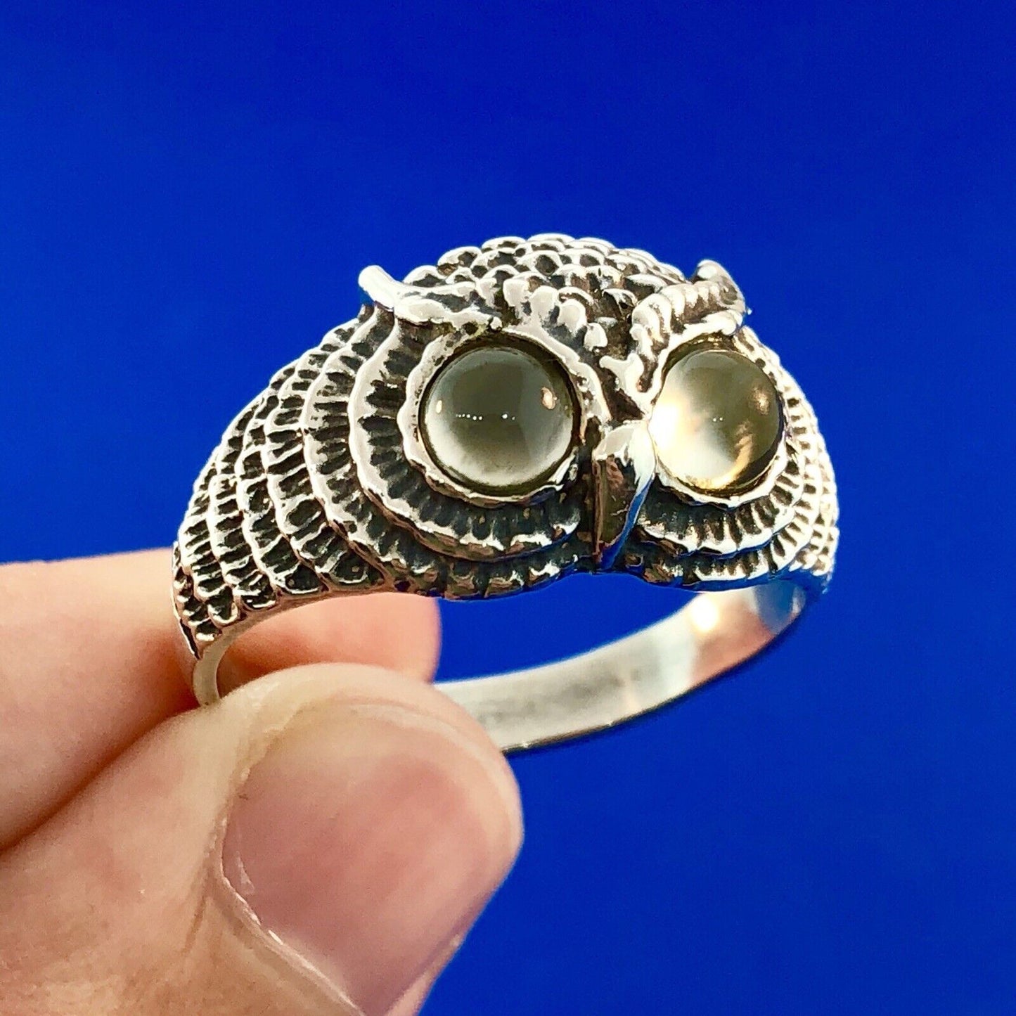 Artisan Sterling Silver Mens Moonstone Owl Textured Wisdom Prophecy Dome Ring