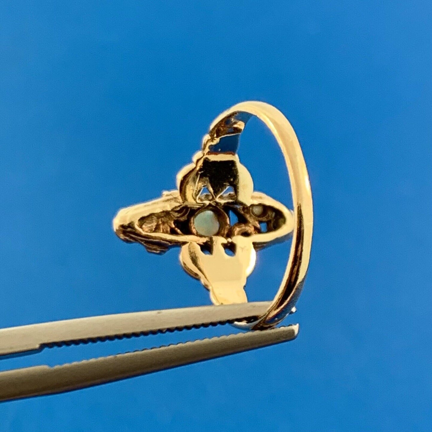 Gorgeous 10k Yellow Gold White Opal Red Ruby Gray Pearl Women's Ring Size 4