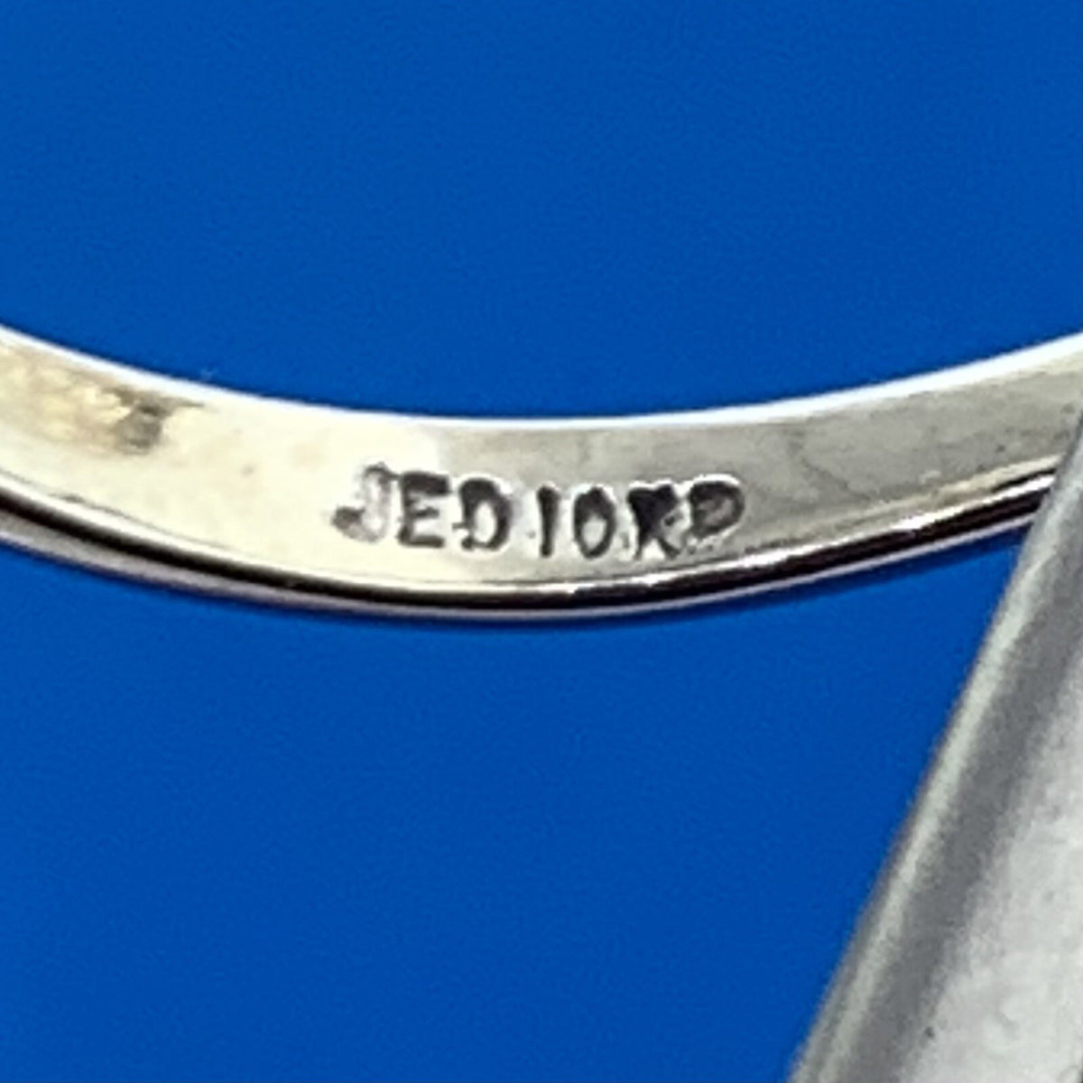 Vintage 10K White Gold Blue Star Sapphire Diamond Accented Cocktail Ring