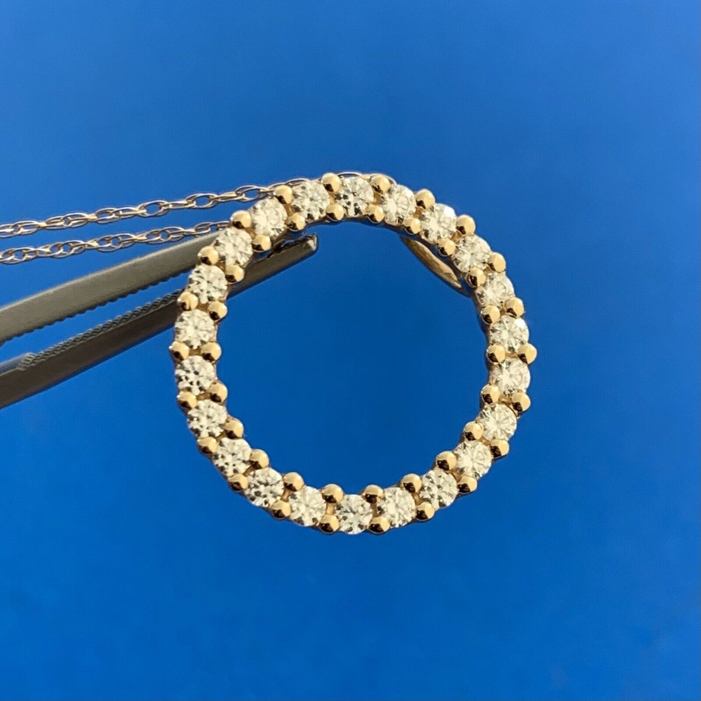 Designer 14K Yellow Gold Cubic Zirconia CZ Infinity Circle Pendant Necklace