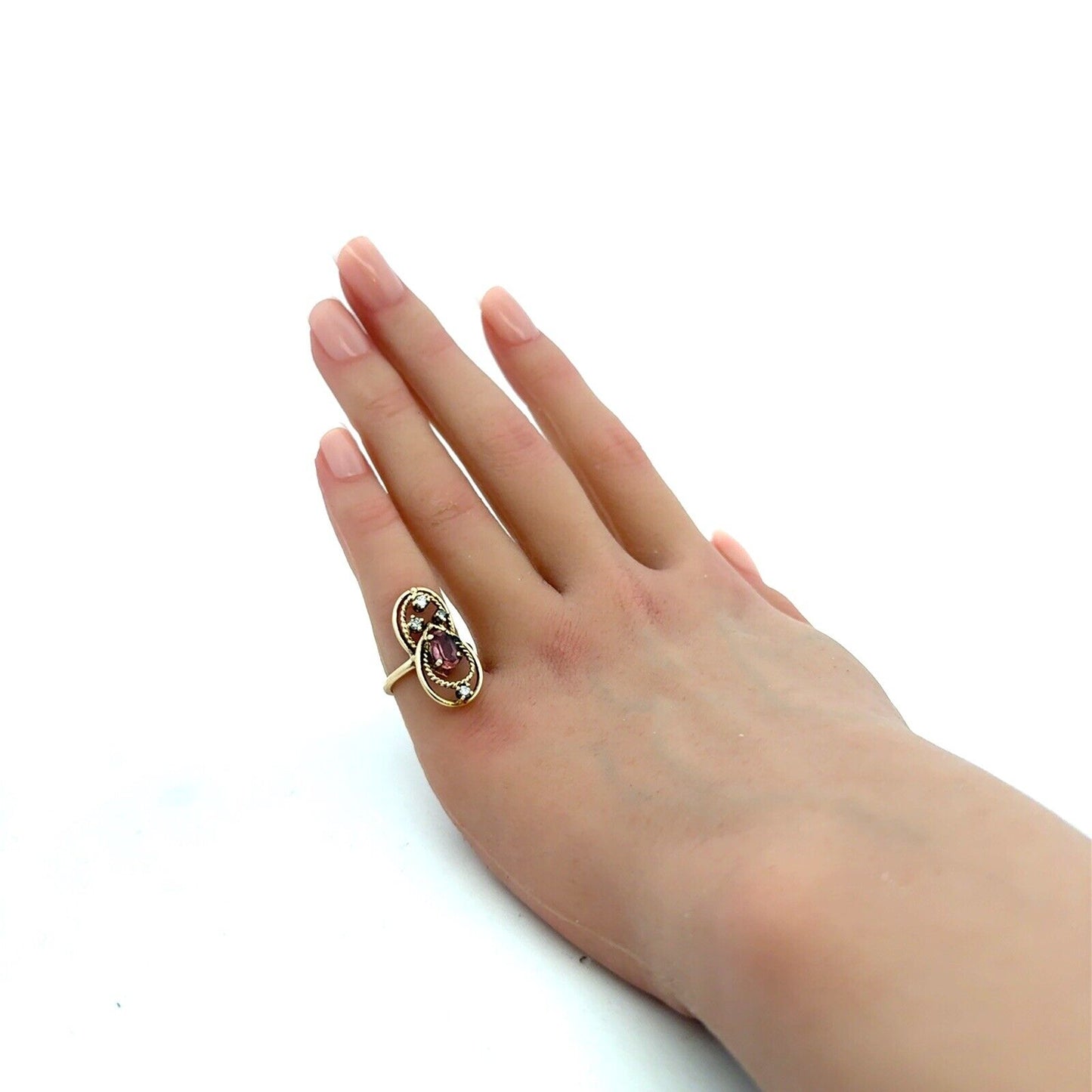 Vintage 14K Yellow Gold Oval Purple Amethyst Diamond Art Deco Ring