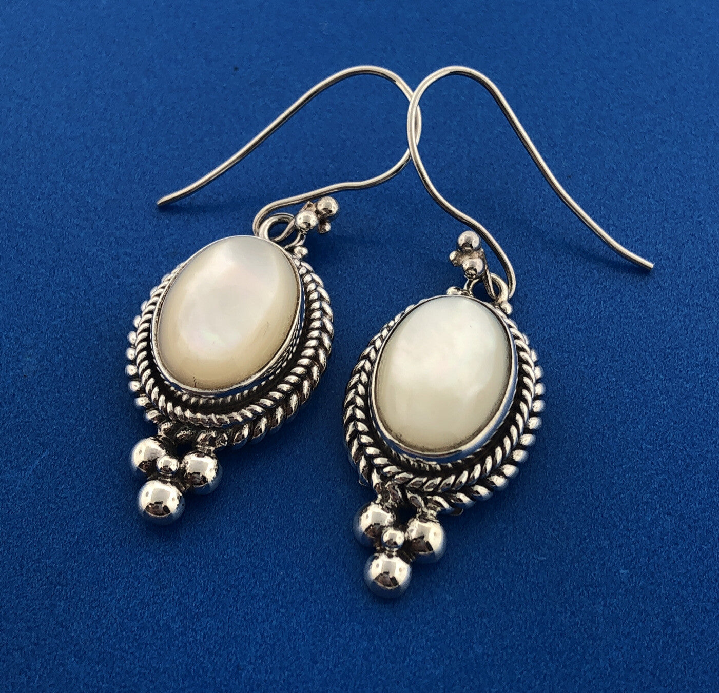 Designer BA Suarti Sterling Silver Mother Of Pearl Balinese Drop Dangle Earrings