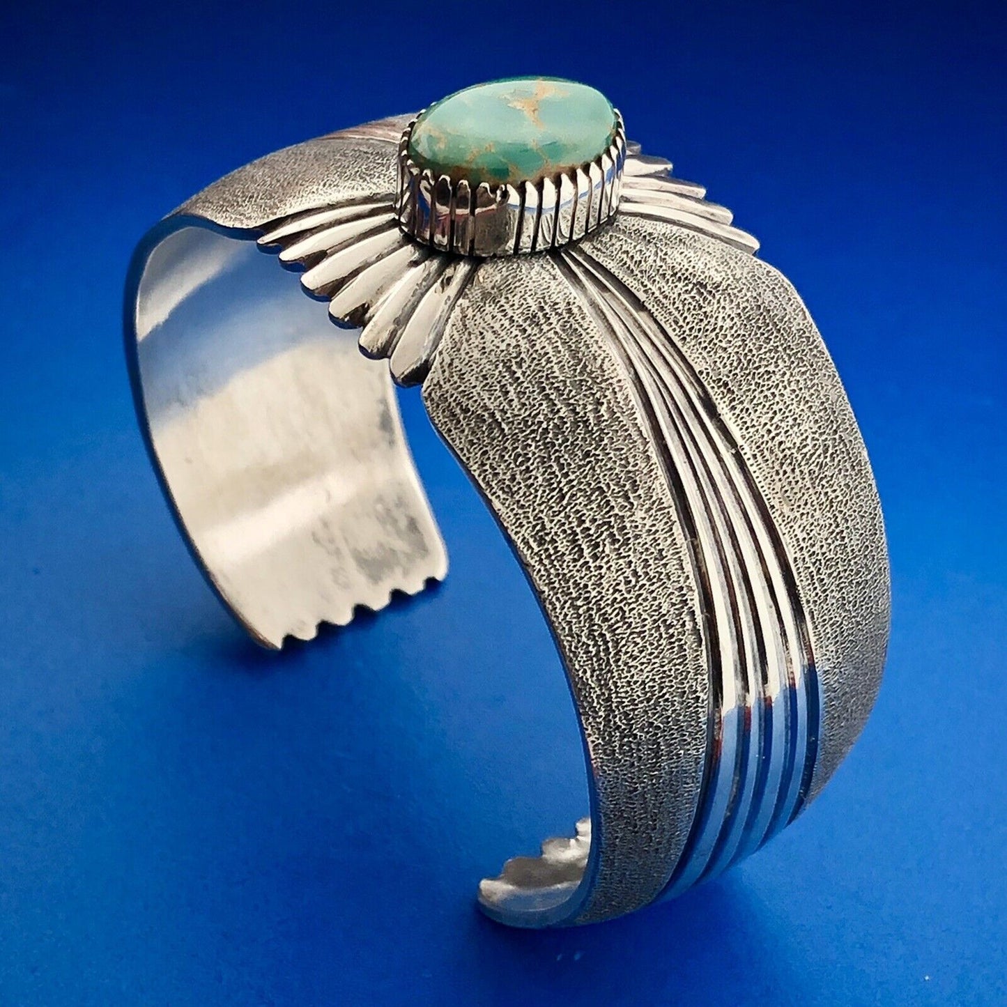 Vintage Native American 925 Sterling Silver Turquoise Statement Cuff Bracelet