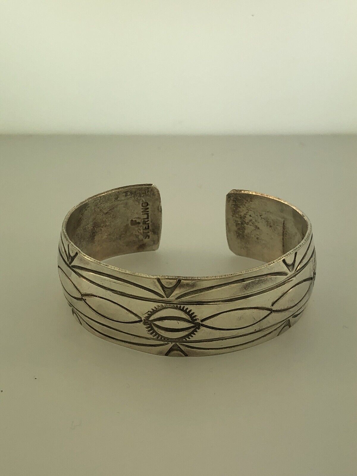 Vintage Navajo Fannie Platero 925 Sterling Silver Concho Style Cuff Bracelet