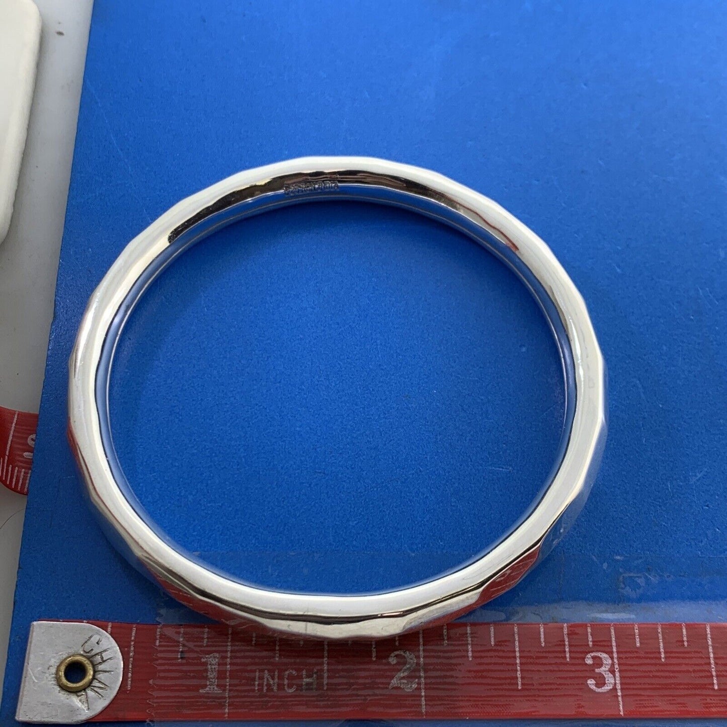 Designer RGN 925 Sterling Silver Hammered Closed Bangle Bracelet