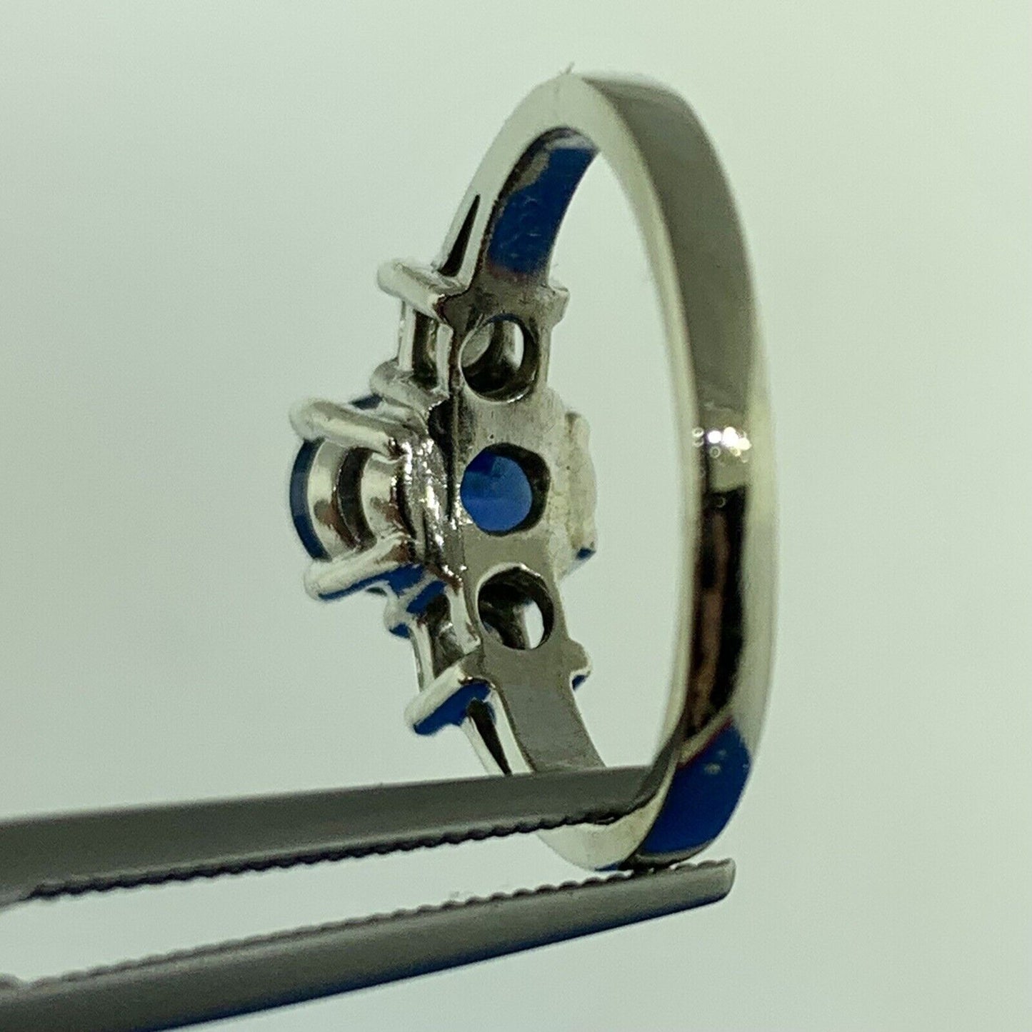 Designer 14K White Gold Oval Sapphire Princess Diamond Accented Size 6.5 Ring