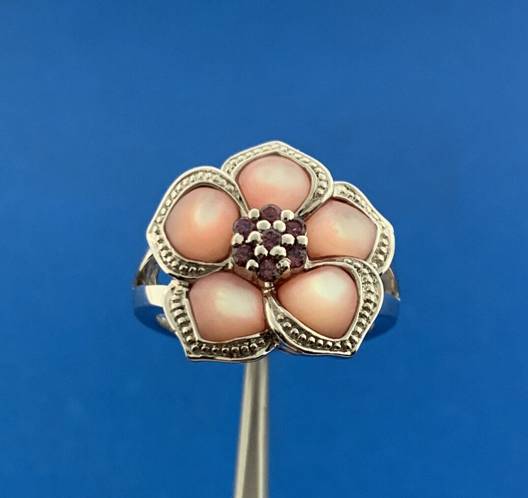 Designer EA Sterling Silver 925 Pink CZ Pink Mother Of Pearl Flower Cluster Ring