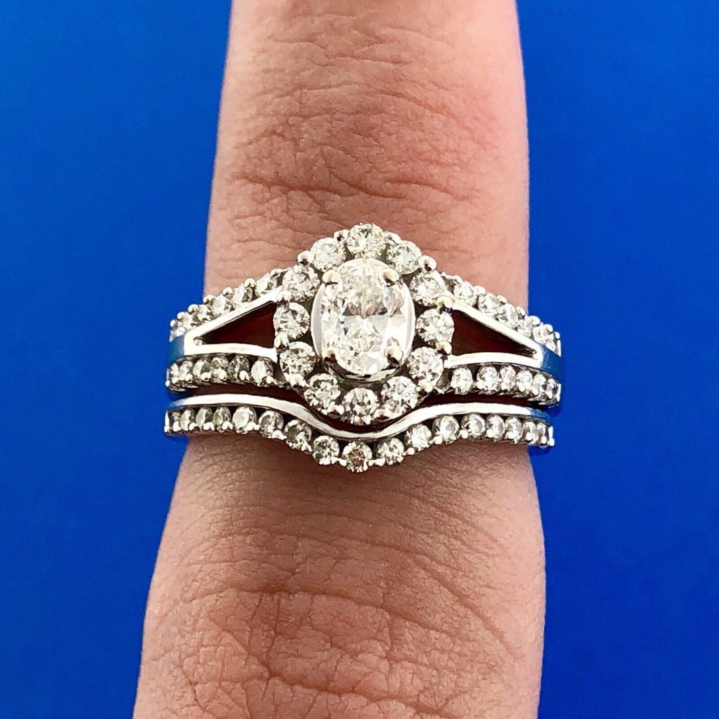 Stunning 14K White Gold Oval Diamond Halo Two Piece Engagement Bridal Set