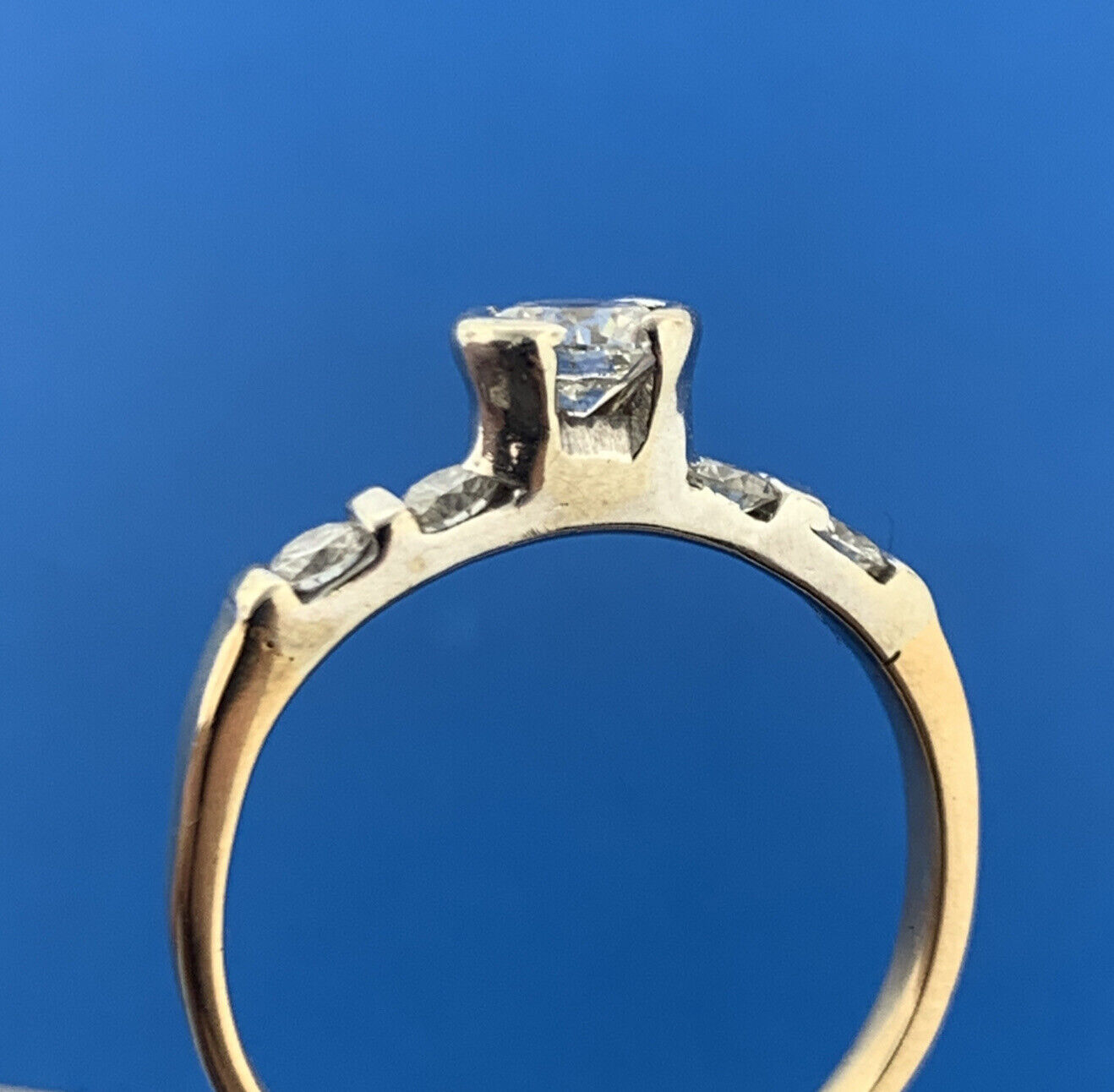 Stunning 14K Yellow White Gold Diamond Solitaire w/Accents Engagement Ring