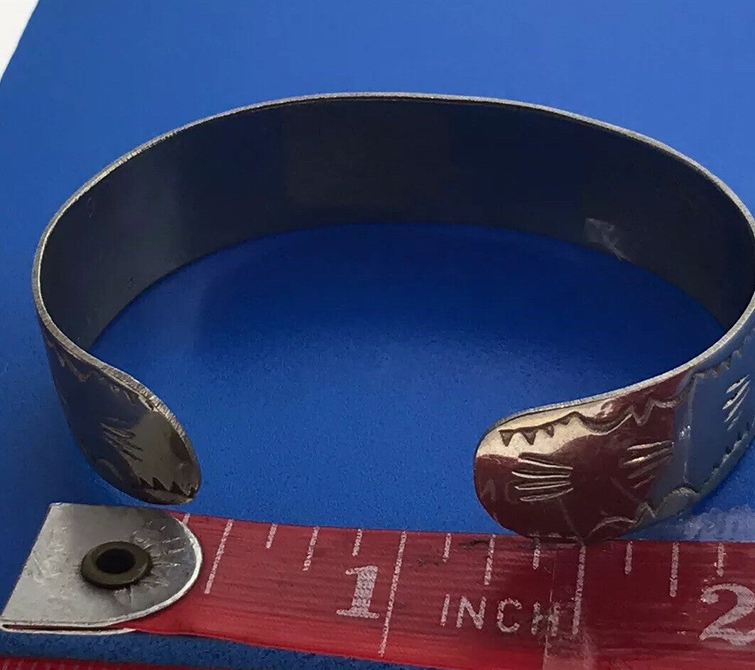 Vintage Childs Silver Tone Faux Turquoise Storyteller Etched Cuff Bracelet