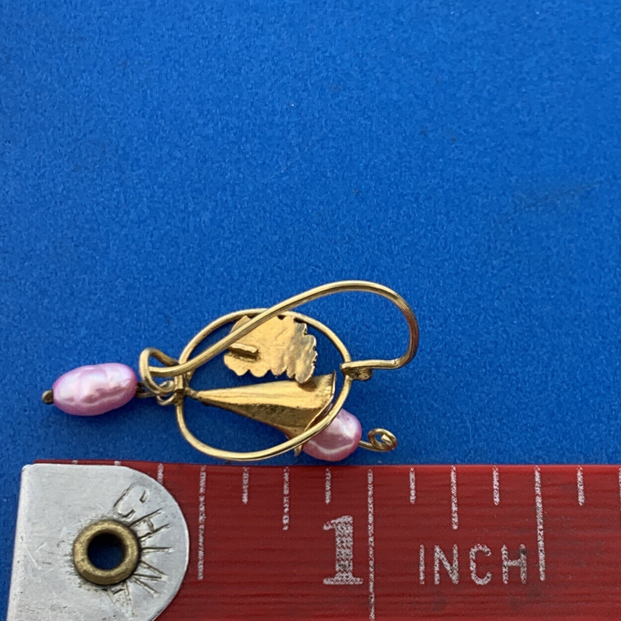 Art Nouveau Art Deco 10K Yellow Gold Pink Baroque Pearl Drop Dangle Hook Earring