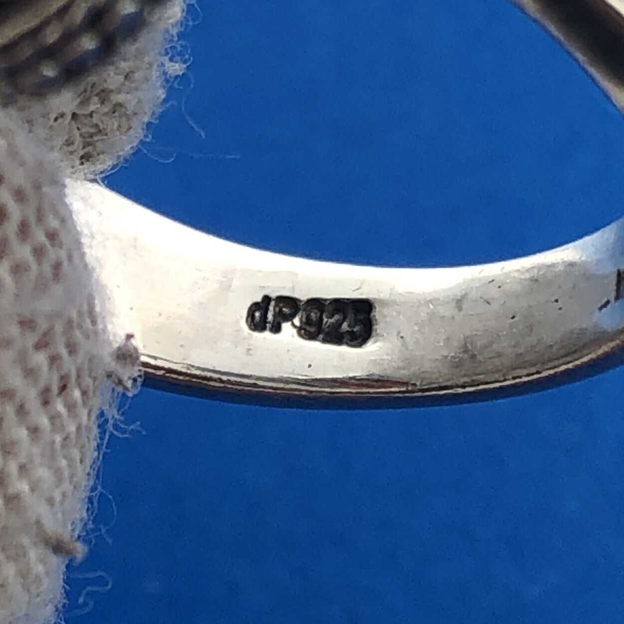 Designer Doug Paulus Sterling Silver 925 Oval Garnet January Birthstone Ring