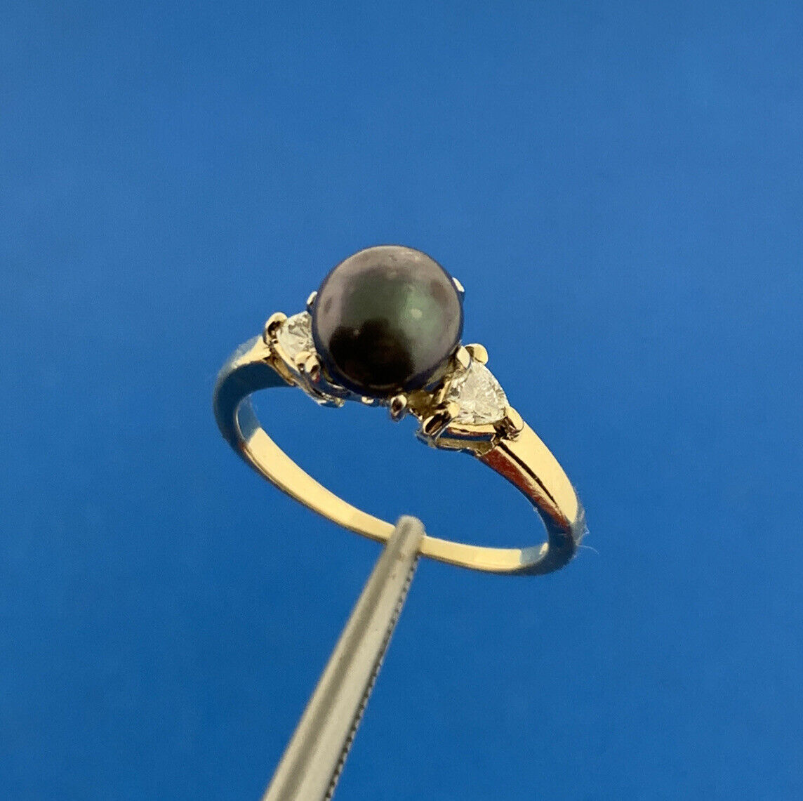 Gorgeous 14k Yellow Gold Black Pearl Trillion Diamond Accent Ring Size 6