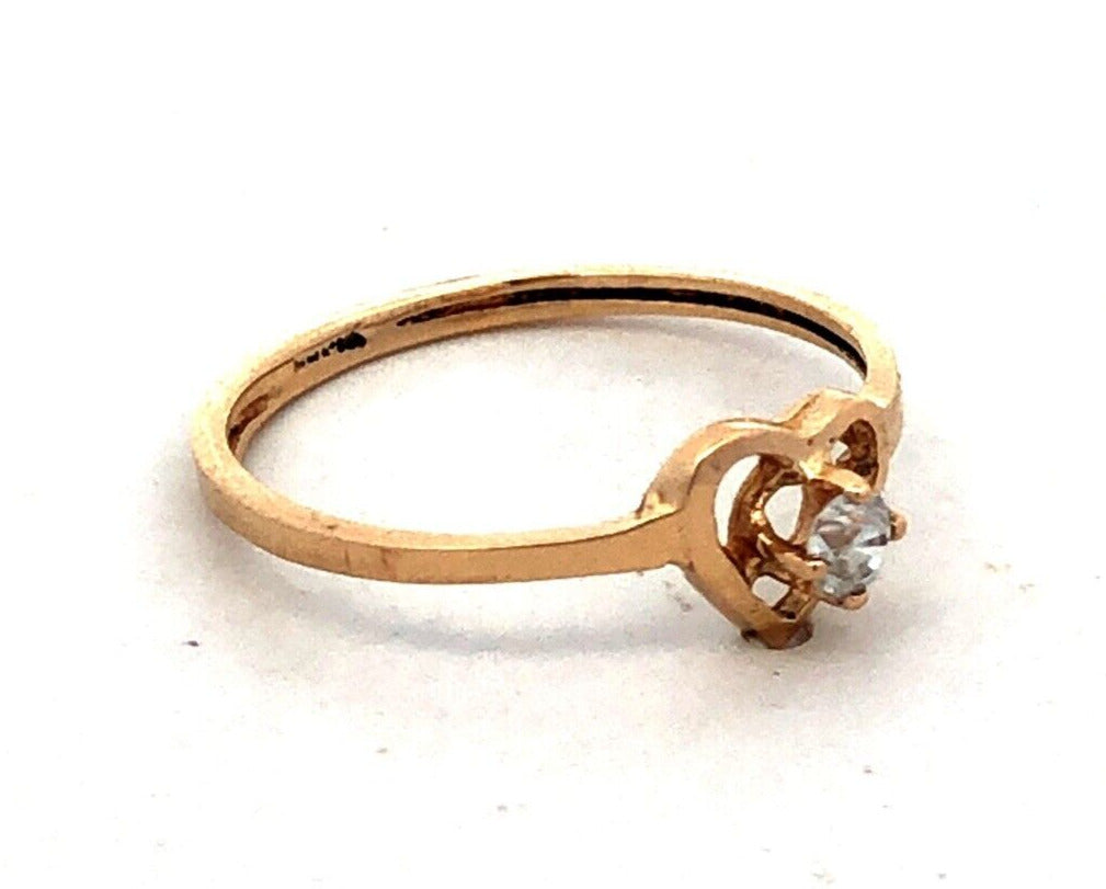Estate 14K Yellow Gold Round White Tourmaline Solitaire Heart Love Promise Ring
