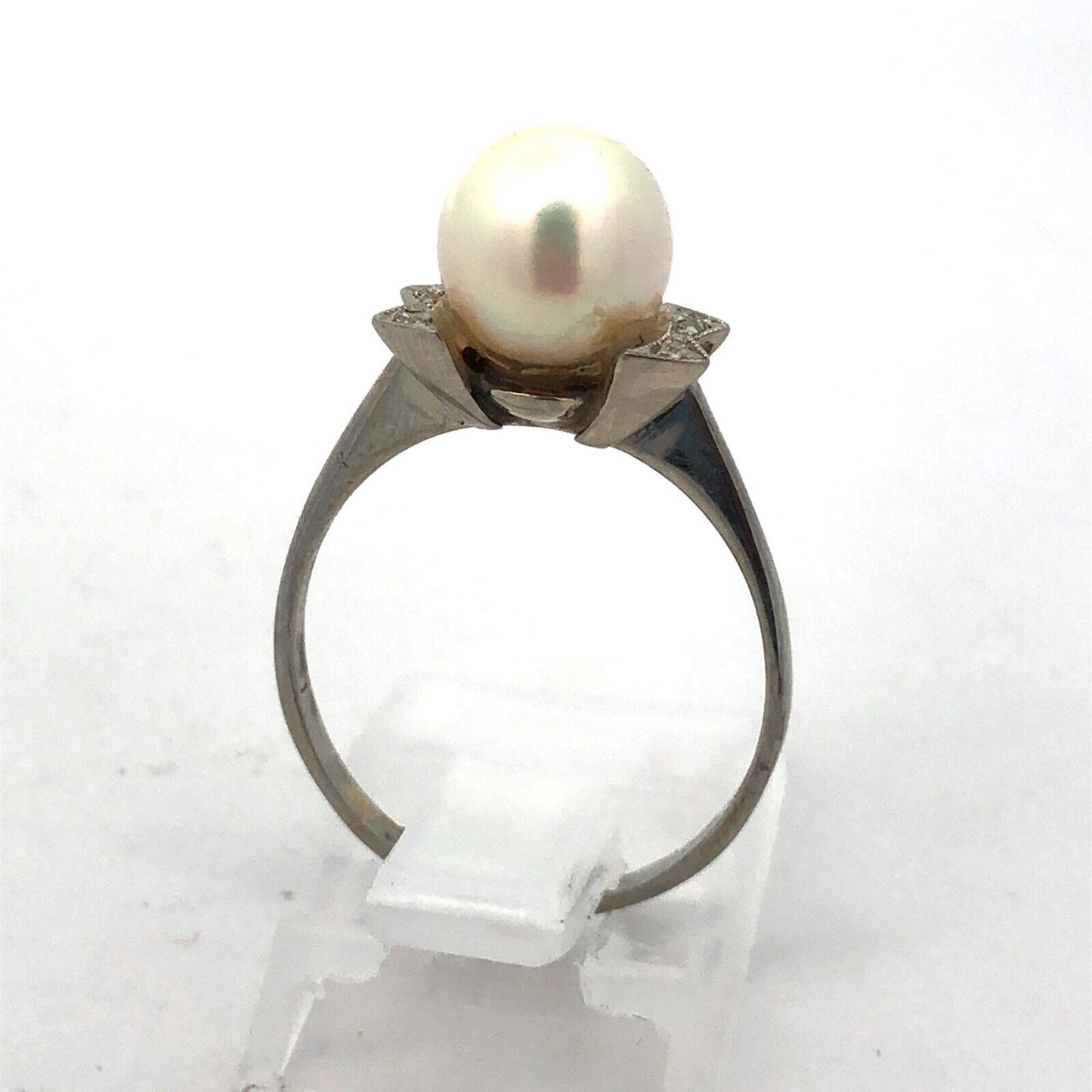 Vintage 18K White Gold Pearl Solitaire Size 6.5 Cocktail Ring