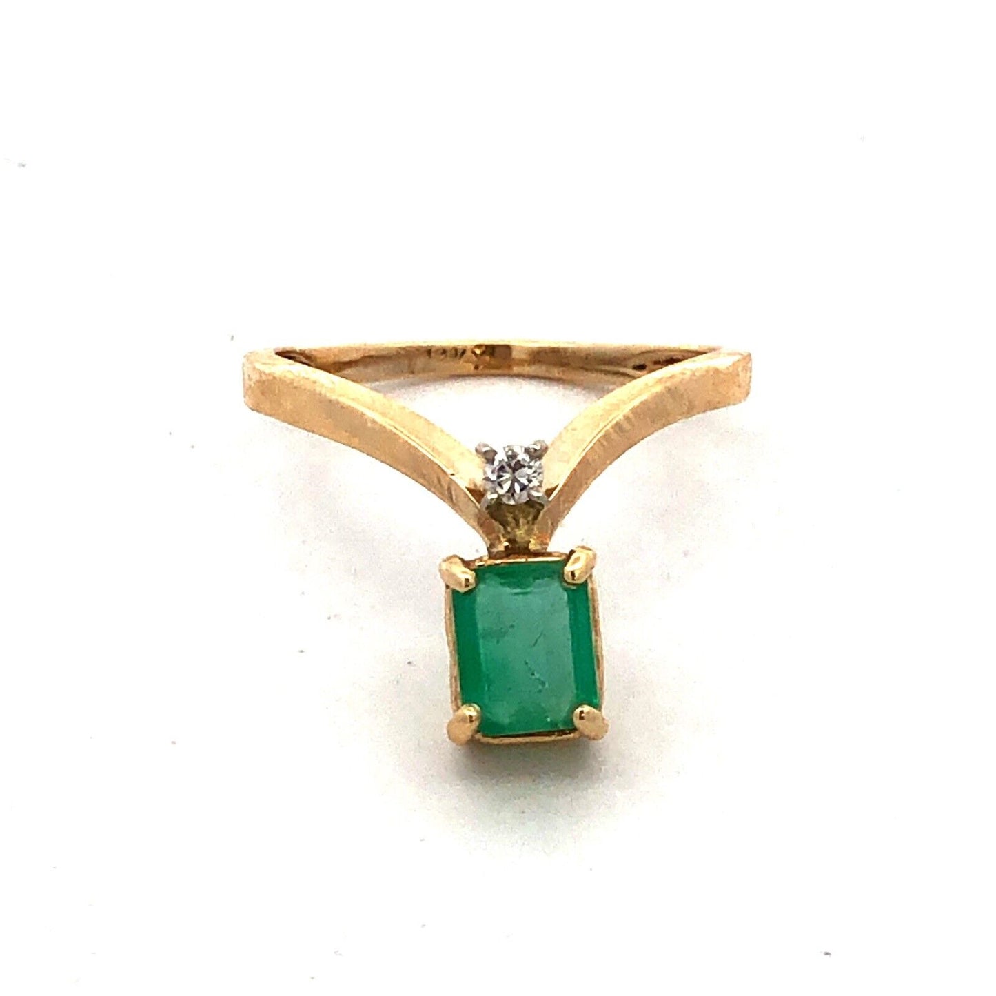 Estate 14K Yellow Gold Green Emerald Diamond Accent Modernist V Ring