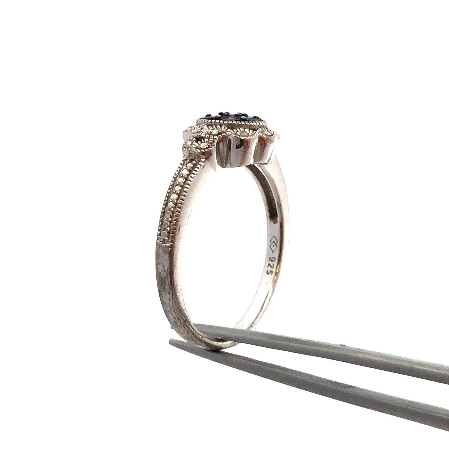 Designer 925 Sterling Silver Blue White Round Diamond Bead Detail Cocktail Ring