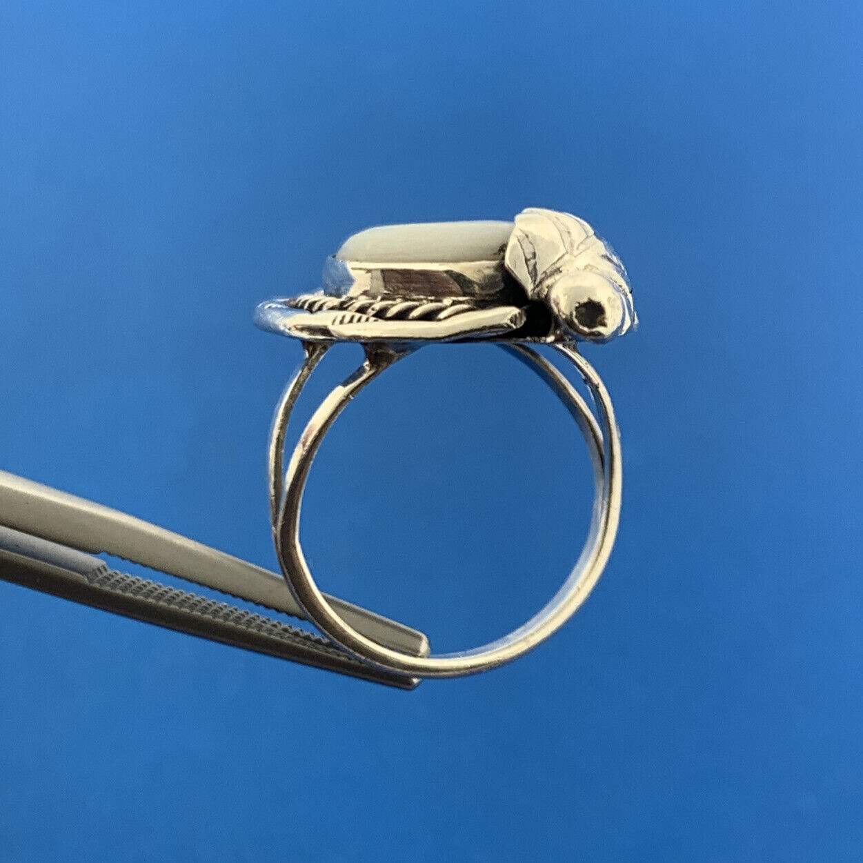 Old Pawn Native American 925 Sterling Silver Mother Of Pearl Squash Blossom Ring
