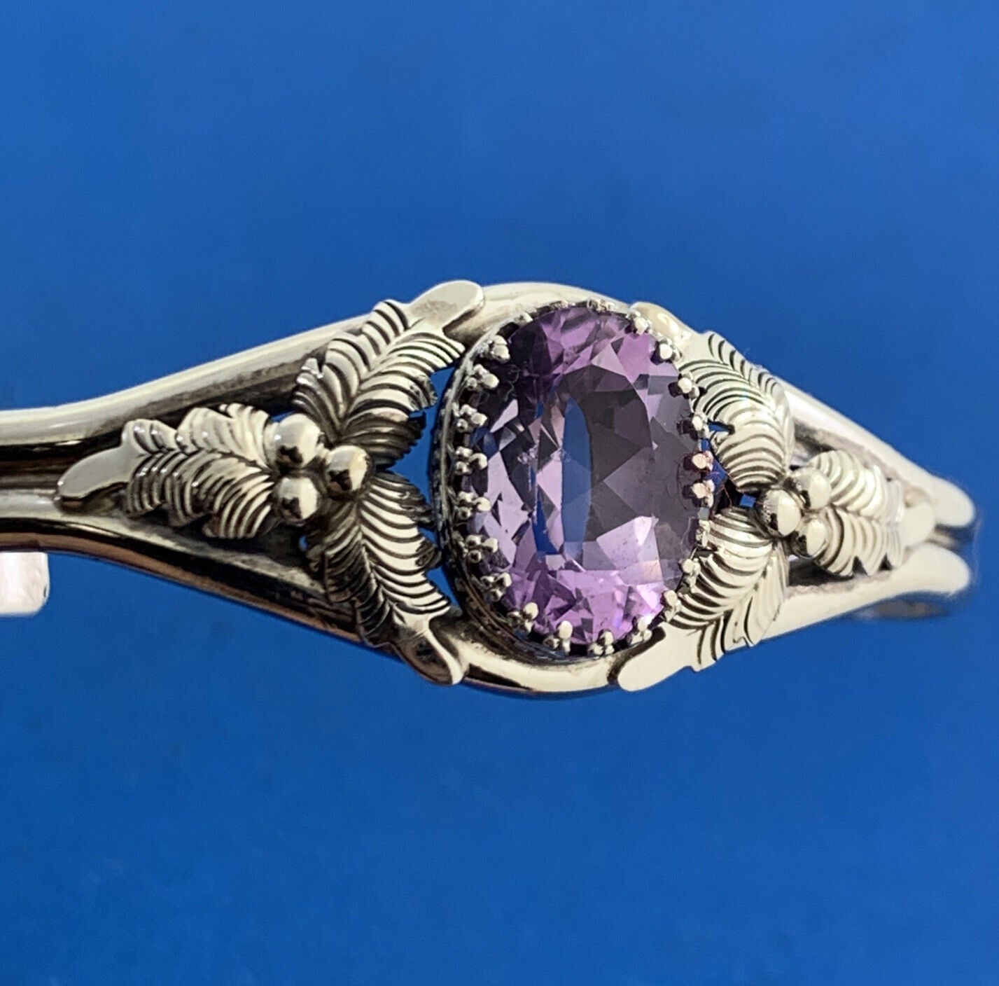 Vintage Native American E D 925 Sterling Silver Oval Amethyst Cuff Bracelet