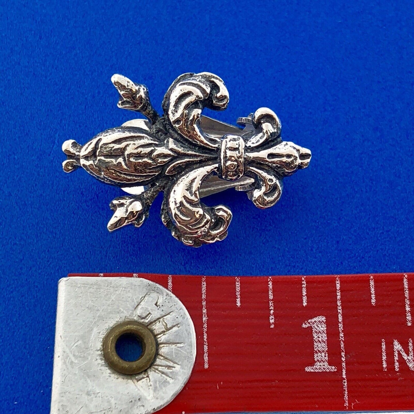 Antique 800 Fine Silver Detailed Artisan Fleur De Lis Clip On Stud Earrings