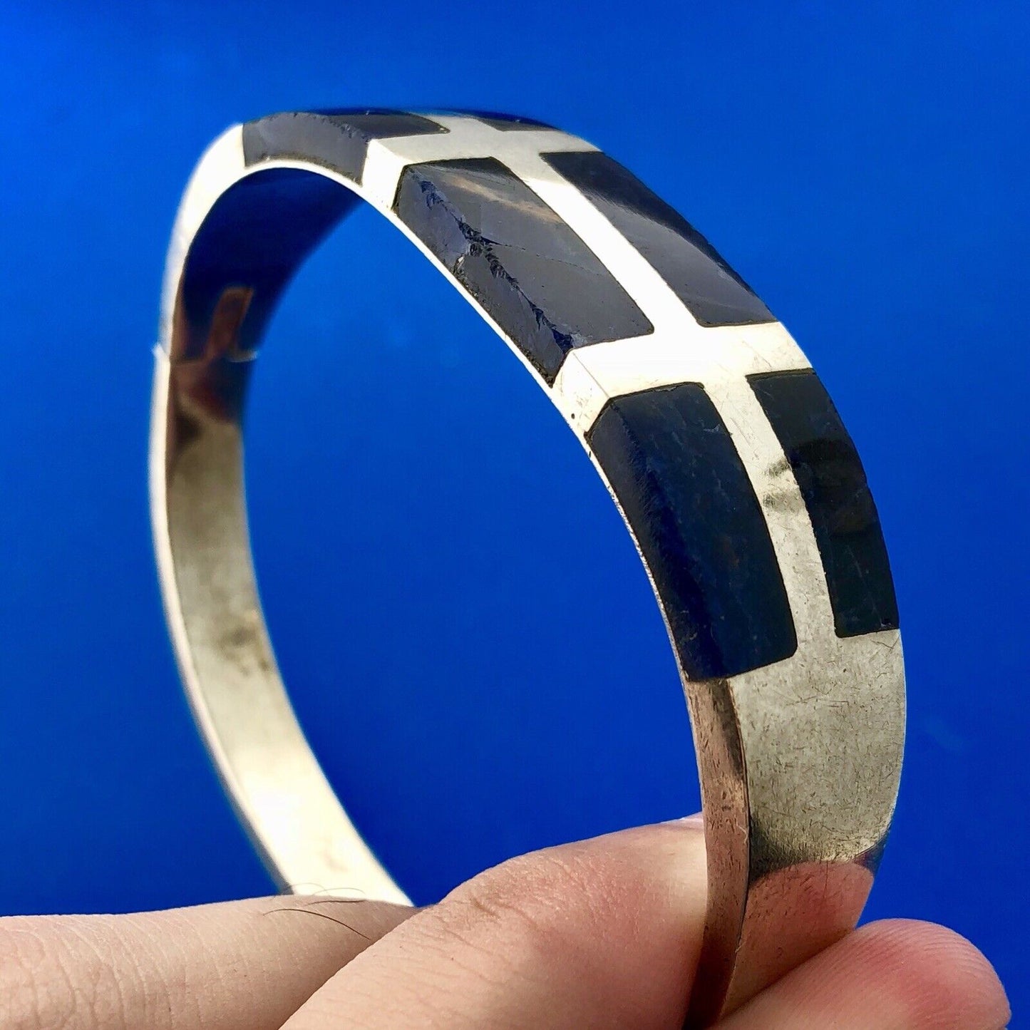 Retro Taxco Artisan 925 Sterling Silver Lapis Lazuli Inlay Hinged Cuff Bracelet