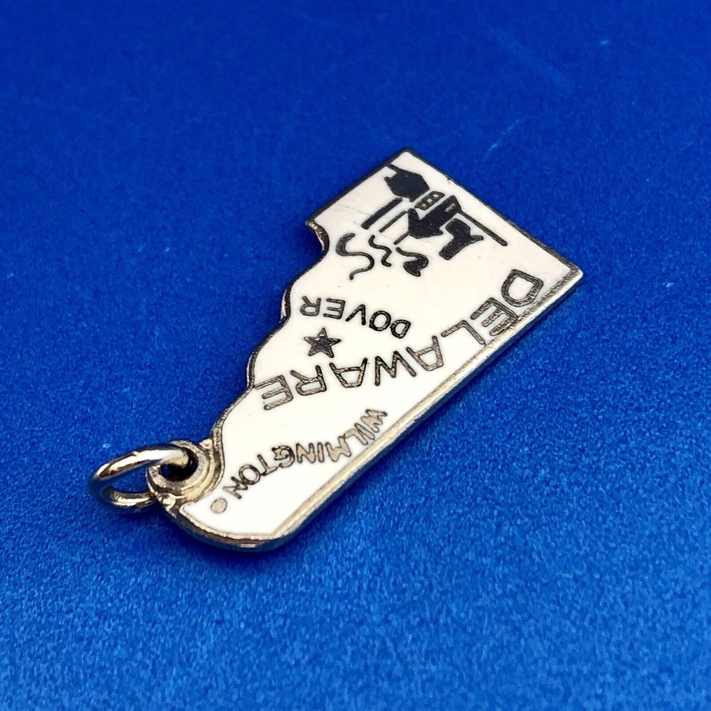 Sterling Silver State Charm - Delaware