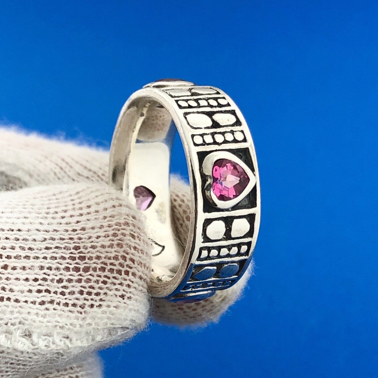 Stunning Sterling Silver 925 Heart Cut Pink Spinel Passion Love Band Ring Size 8