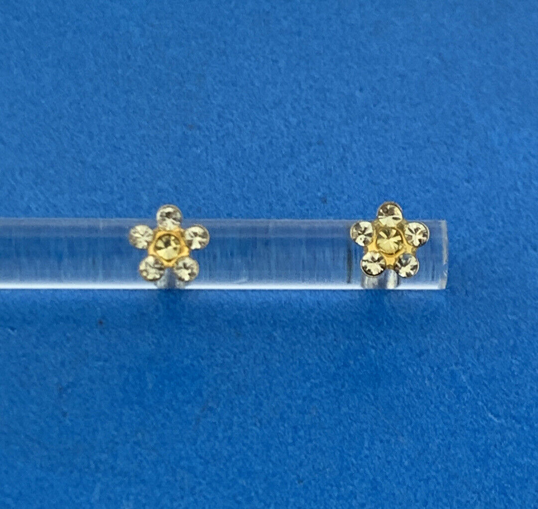 Designer 14K Yellow Gold Yellow Crystal Floral Design Shape Enamel Stud Earrings