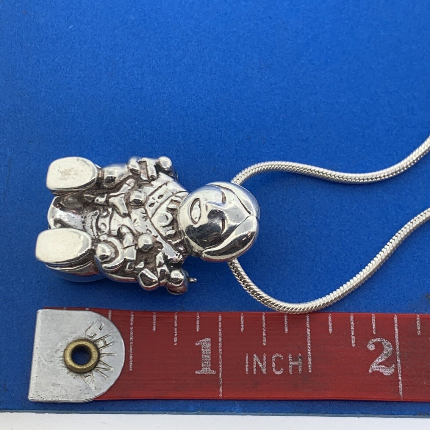 Vintage Native American 925 Sterling Silver Woman Children Storyteller Necklace