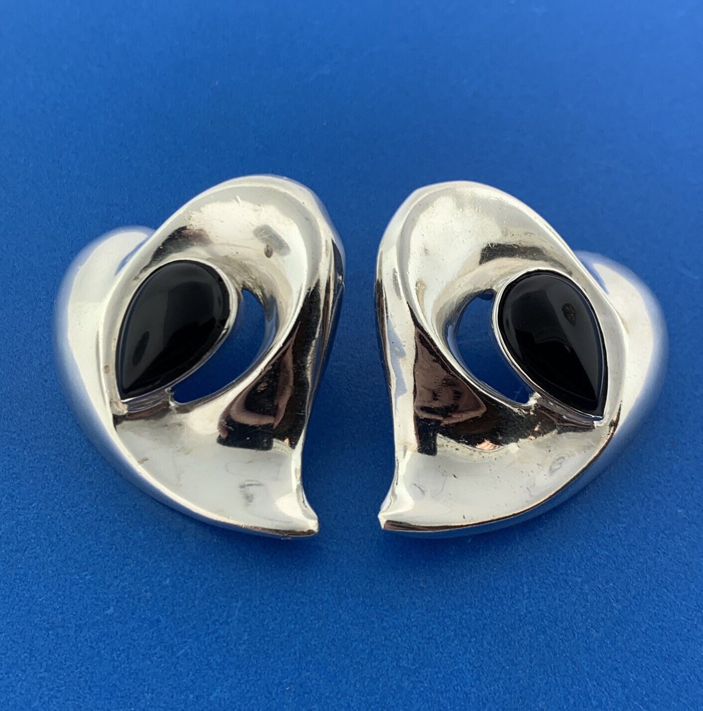 Designer Sterling Silver 925 Teardrop Onyx Abstract Stud Friction Back Earrings