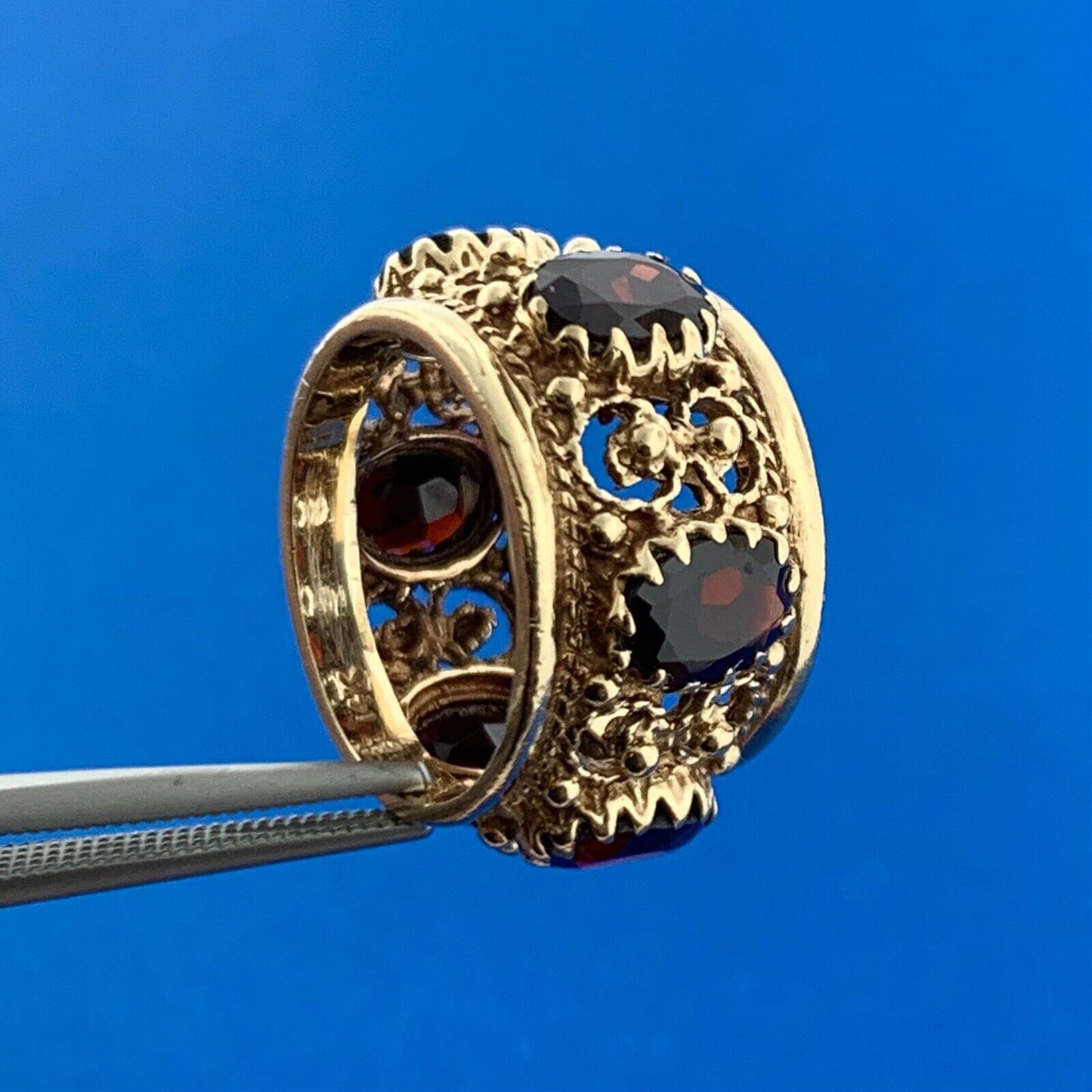 Gorgeous 14k Yellow Gold Oval Cut Red Garnet Openwork Statement Ring Size 7