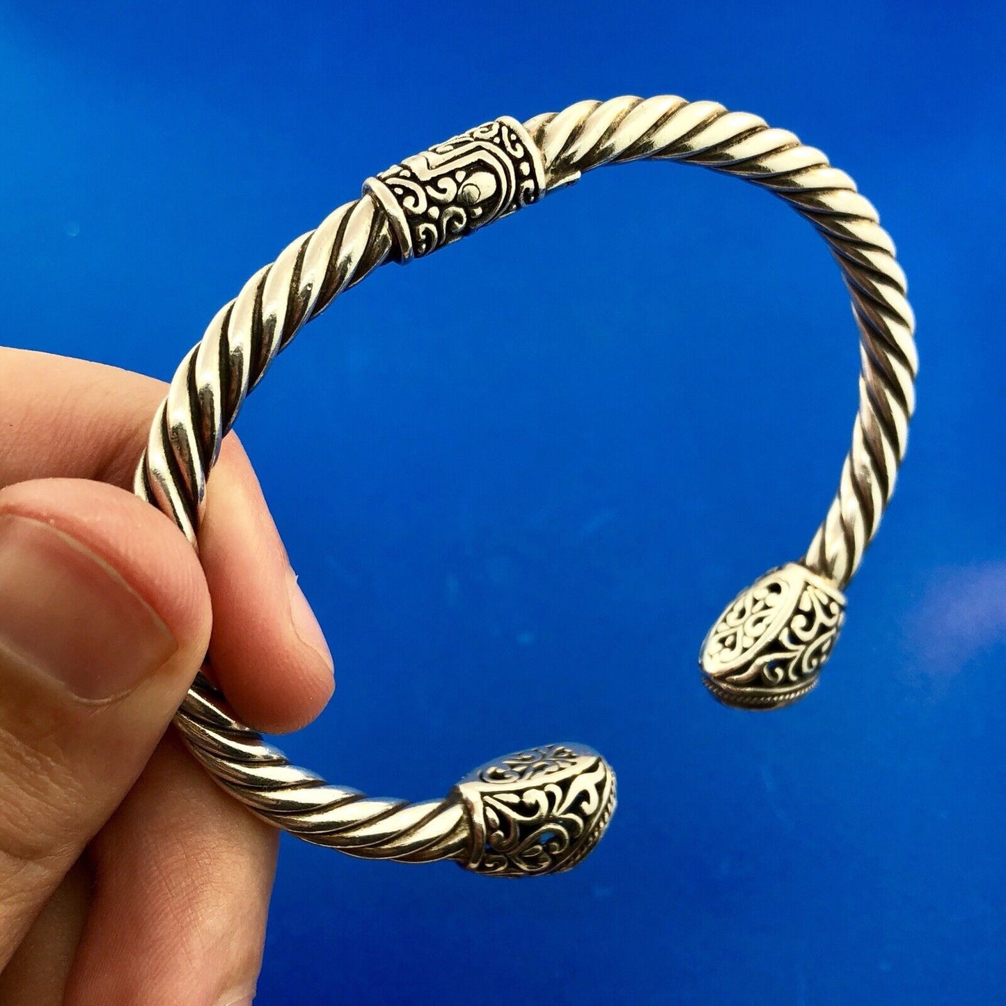 Designer ATI Sterling Silver Blue Topaz Heart Scroll Cable Hinged Cuff Bracelet