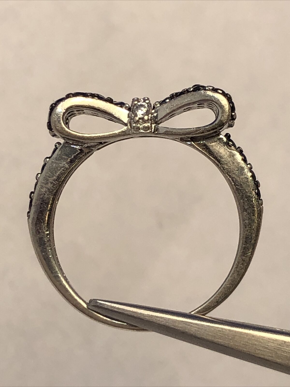 Estate 925 Sterling Silver Faceted Black Onyx Cubic Zirconia 3D Bow Ring
