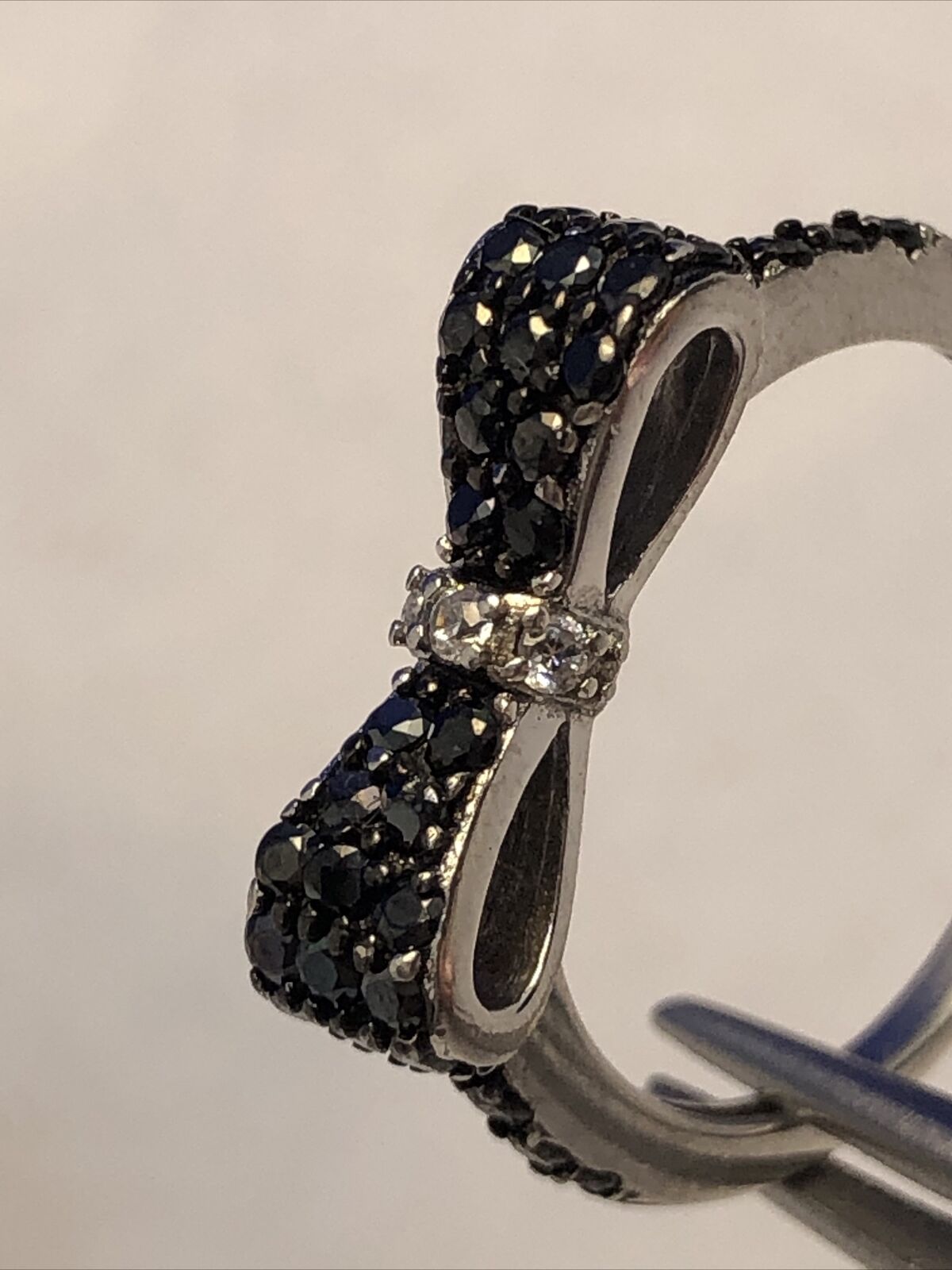 Estate 925 Sterling Silver Faceted Black Onyx Cubic Zirconia 3D Bow Ring