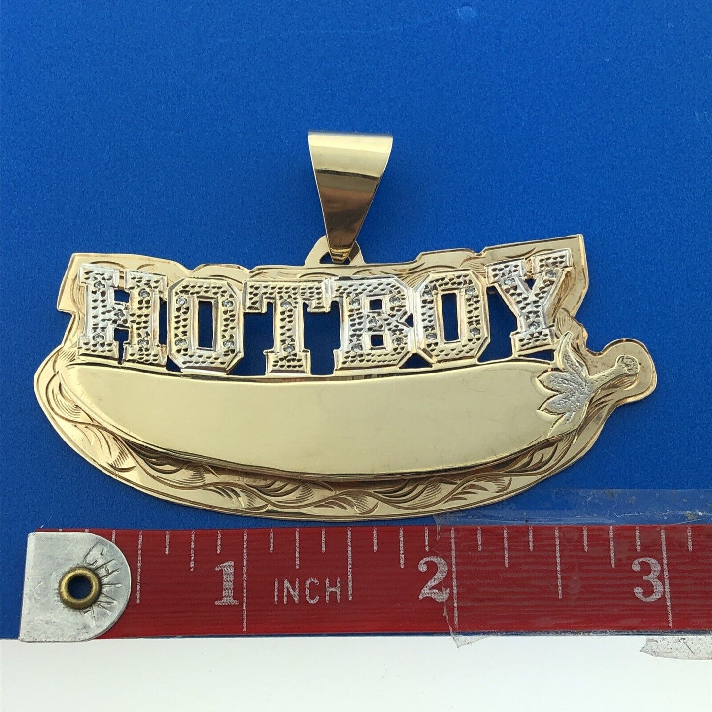 Gorgeous 10k Yellow Gold Diamond Hot Boy Chili Pepper Dangle Pendant